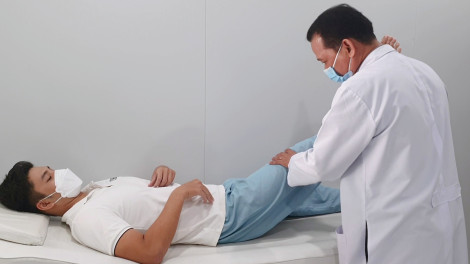 Tập vật lý trị liệu điều trị cơn đau do chấn thương