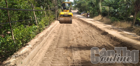 Quan tâm đầu tư hạ tầng giao thông