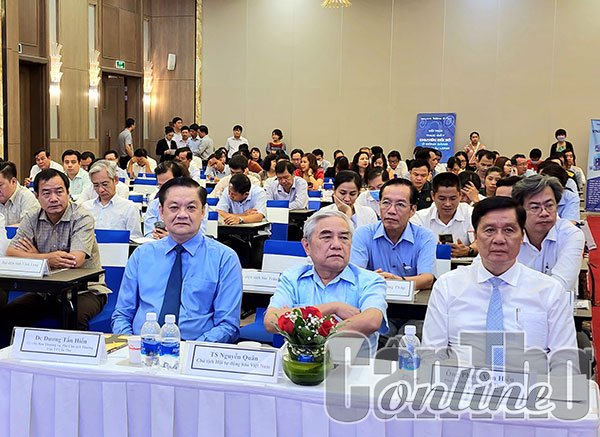 Hội thảo “Thúc đẩy chuyển đổi số ở ĐBSCL”