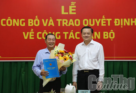 UBND TP Cần Thơ triển khai các quyết định về công tác cán bộ