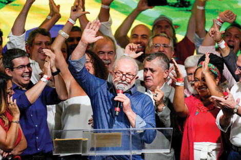 Sự trở lại nhiều kỳ vọng của ông Lula
