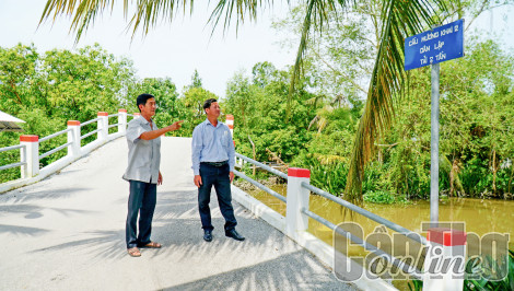 Làm tròn trách nhiệm với nhân dân
