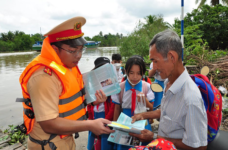 Tăng cường giải pháp phòng ngừa tai nạn giao thông đường thủy