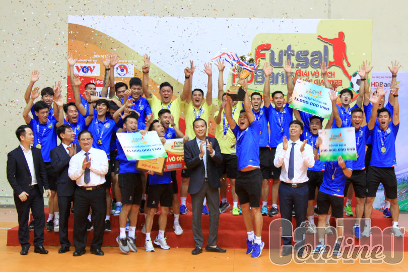 Soán ngôi Thái Sơn Nam, Sahako vô địch Giải Futsal quốc gia 2022