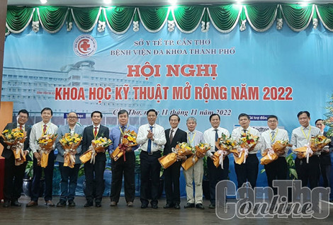 Bệnh viện Đa khoa TP Cần Thơ tổ chức Hội nghị khoa học kỹ thuật mở rộng 2022