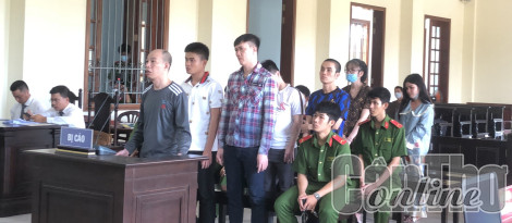 Chế tài nghiêm khắc đối với hành vi sản xuất, vận chuyển, lưu hành tiền giả