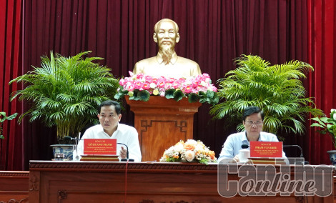 Phát huy sức mạnh đại đoàn kết toàn dân tộc, xây dựng Đảng, hệ thống chính trị trong sạch, vững mạnh