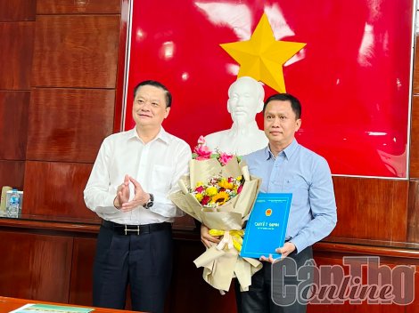 Ông Phạm Nam Huân giữ chức vụ Phó Giám đốc Sở Tài nguyên và Môi trường TP Cần Thơ