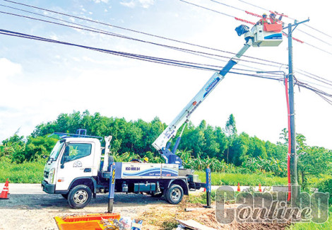 Ðảm nhiệm tốt vai trò cấp điện ổn định cho thành phố
