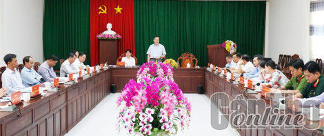 Ban Thường vụ Quận ủy Cái Răng và Ban Thường vụ Huyện ủy Thới Lai kiểm điểm năm 2022