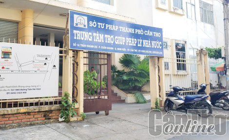 Bố trí trợ giúp viên pháp lý trực tại các địa phương