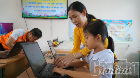 Đẩy mạnh ứng dụng công nghệ thông tin trong giáo dục tiểu học