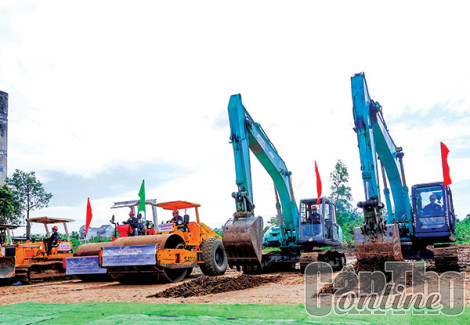 Tập trung triển khai, đáp ứng tiến độ, chất lượng dự án đường Vành đai phía Tây TP Cần Thơ