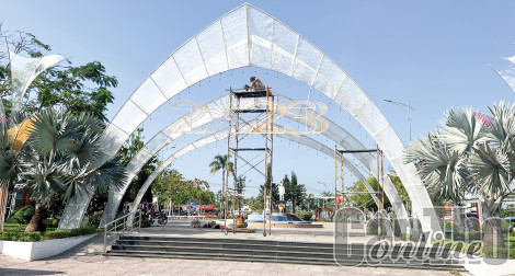 Ô Môn làm đẹp đô thị đón Tết