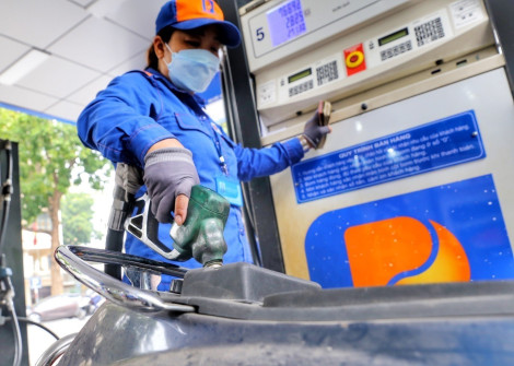 Xăng dầu tiếp tục giảm giá tại kỳ điều hành cuối cùng của năm 2022
