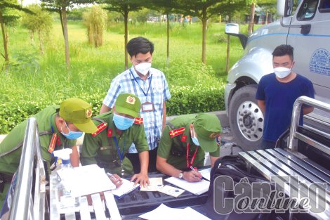 Bảo đảm trật tự an toàn giao thông dịp Tết Dương lịch và Tết Quý Mão 2023