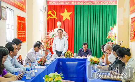Quan tâm phát triển hội viên các chuyên ngành Văn học, Nghệ thuật ở cơ sở