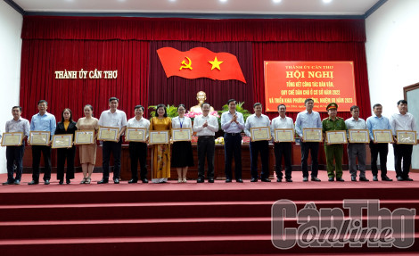 Nâng cao hiệu quả công tác dân vận và thực hiện quy chế dân chủ ở cơ sở