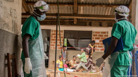 Nigeria đau đầu vì bác sĩ “dỏm”