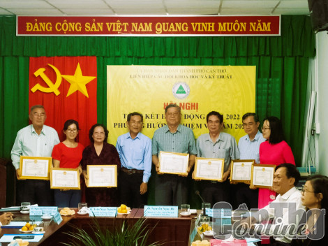 Phát huy vai trò, trí tuệ của đội ngũ trí thức, nhà khoa học trong các chương trình, hoạt động phát triển thành phố