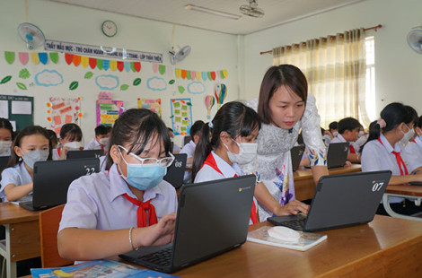 Công nhận 9 quận, huyện đạt chuẩn phổ cập giáo dục, xóa mù chữ năm 2022