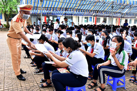 Tăng cường bảo đảm trật tự an toàn giao thông và chống ùn tắc giao thông trên địa bàn thành phố giai đoạn 2022-2025