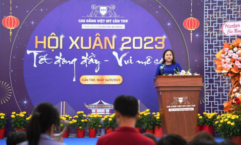 Hội Xuân đầy màu sắc chào năm mới tại Cao đẳng Việt Mỹ Cần Thơ