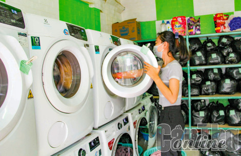 Dịch vụ vệ sinh tất bật mùa kinh doanh Tết