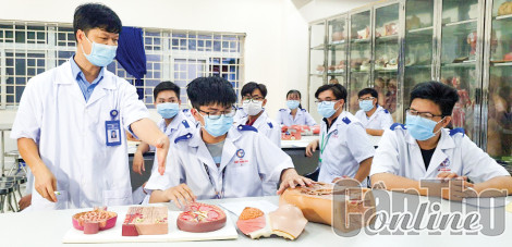 Tự chủ để vươn xa