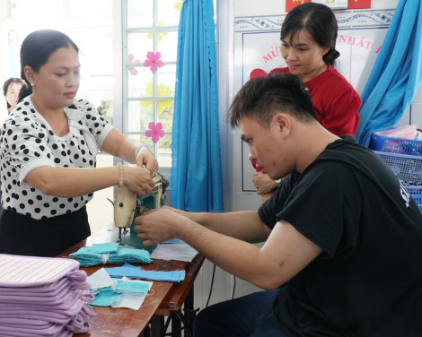 TP Cần Thơ triển khai thực hiện quy định mã số, tiêu chuẩn chức danh nghề nghiệp, bổ nhiệm và xếp lương viên chức giáo vụ