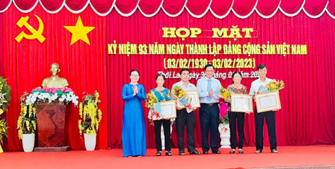 Thới Lai họp mặt kỷ niệm 93 năm Ngày thành lập Ðảng Cộng sản Việt Nam