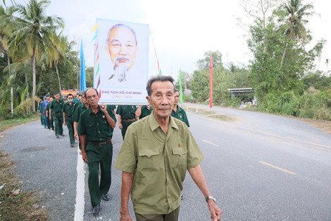 Nhiều hoạt động kỷ niệm 93 năm Ngày thành lập Ðảng