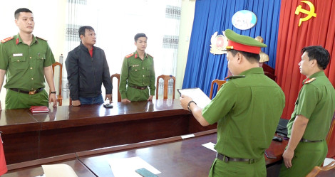 An Giang: Bắt tạm giam đối tượng làm và sử dụng giấy chứng nhận quyền sử dụng đất giả