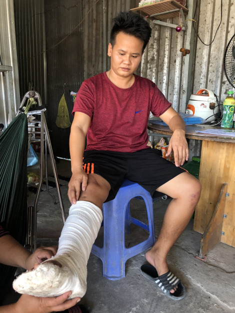 Chị Hằng mong có tiền phẫu thuật để được đi lại bình thường