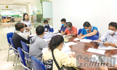 Đa dạng hình thức kết nối việc làm