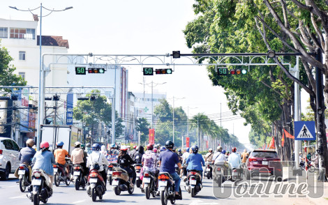 Cải tạo, đầu tư mới hệ thống đèn tín hiệu giao thông