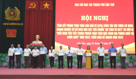 Phối hợp giữ gìn an ninh trật tự hiệu quả