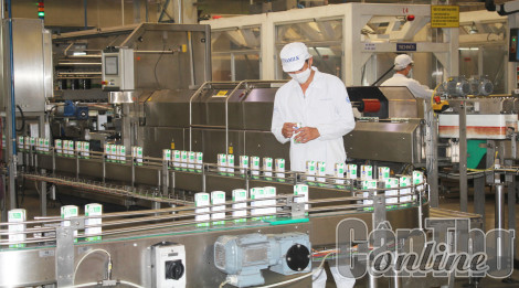 Công bố Báo cáo thường niên chuyển đổi số doanh nghiệp 2022