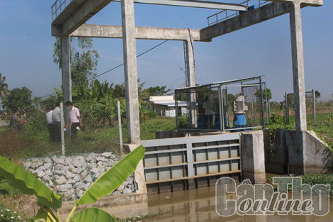 Triều cường đầu tháng 2 âm lịch vượt báo động I