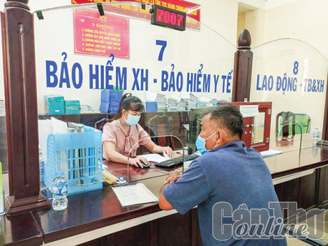 Phục vụ tốt người tham gia bảo hiểm xã hội, bảo hiểm y tế