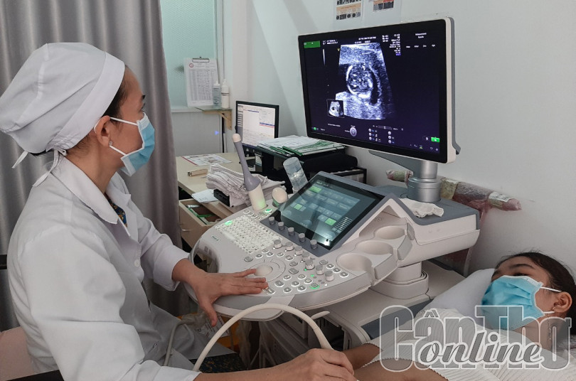 Y tế Cần Thơ vượt khó, triển khai nhiều kỹ thuật cao
