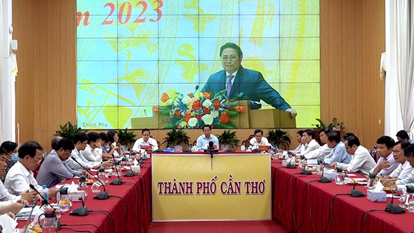 Giải quyết dứt điểm tình trạng thiếu thuốc, trang thiết bị, vật tư, sinh phẩm y tế