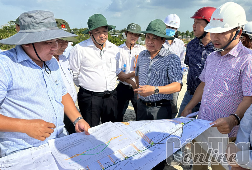Lãnh đạo TP Cần Thơ kiểm tra, yêu cầu đẩy nhanh tiến độ các công trình trọng điểm của Dự án 3