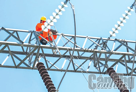 Ðẩy mạnh tuyên truyền sử dụng điện tiết kiệm trong mùa nắng nóng