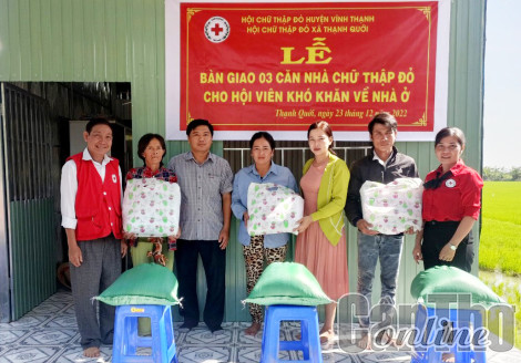 Chung sức chăm lo những hoàn cảnh khó khăn