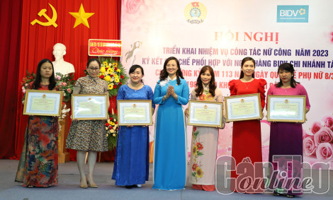 Nhiều hoạt động chào mừng Ngày Quốc tế Phụ nữ