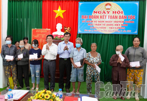 Chăm lo tốt đời sống nhân dân, góp phần bảo vệ nền tảng tư tưởng của Đảng