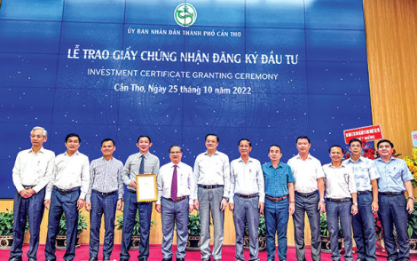 Nâng cao vị thế đất nước, huy động mọi nguồn lực cho phát triển
