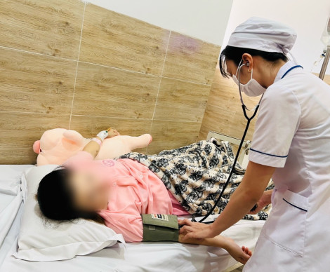 Cấp cứu khẩn sản phụ băng huyết nguy kịch
