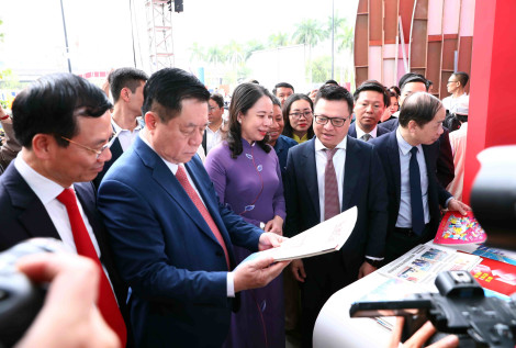 Xây dựng nền báo chí cách mạng chuyên nghiệp, văn hóa và hiện đại